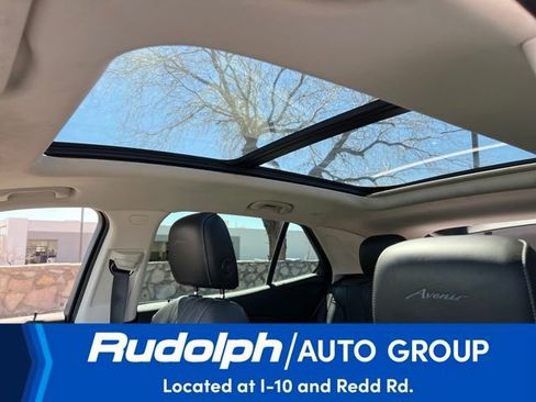 Used 2021 Buick Envision Avenir w/ Technology Package II image 32