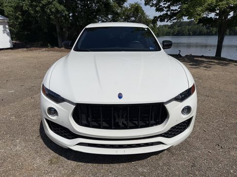 Used 2019 Maserati Levante AWD/4WD image 8