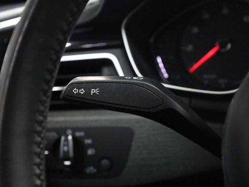 Used 2020 Audi A4 2.0T Premium w/ Convenience Package image 29