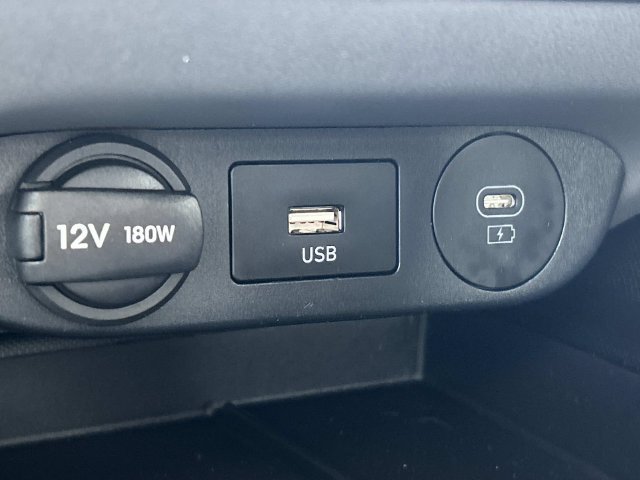 Certified 2026 Hyundai Elantra SEL Sport Premium FWD image 23