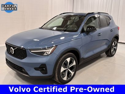 Used 2023 Volvo XC40 B5 Plus