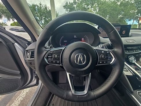 Used 2025 Acura TLX w/ Technology Package FWD image 17