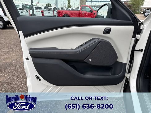 Used 2023 Ford Mustang Mach-E Premium AWD/4WD image 29