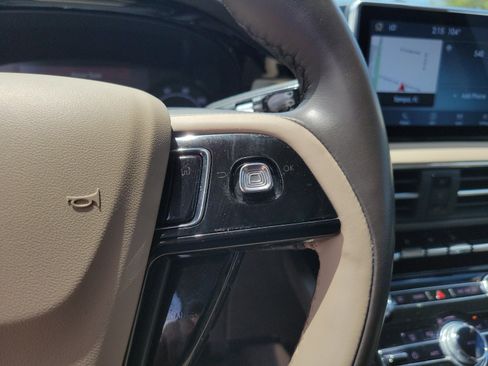 Used 2021 Lincoln Corsair FWD w/ Convenience Package image 26