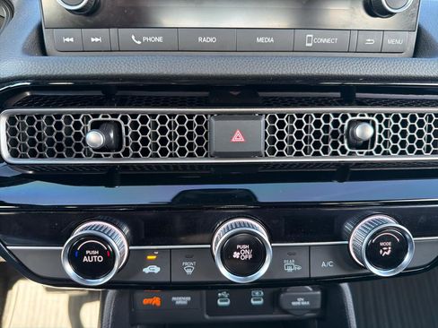 Used 2025 Honda Civic Sport image 26