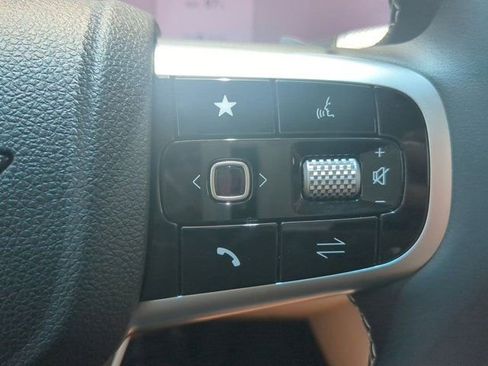 Used 2026 Genesis GV70 2.5T image 25