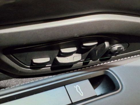 Used 2023 Porsche 911 Targa 4 GTS image 8