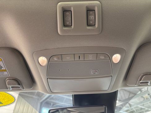 Used 2024 Nissan Murano Platinum w/ Cargo Package image 16