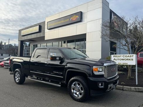Used 2016 GMC Sierra 3500 Denali image 18