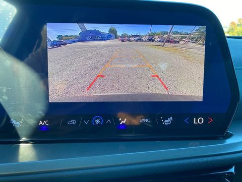 New 2026 Chevrolet Traverse LT w/ Midnight/Sport Edition image 14