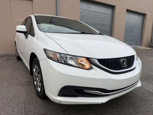 Used 2013 Honda Civic LX image 7