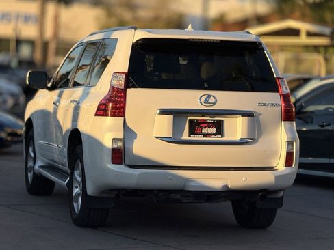 Used 2013 Lexus GX 460 image 12