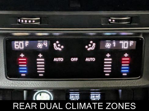 Used 2019 Audi Q8 Prestige w/ Luxury Package image 20