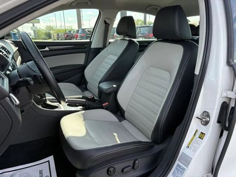 Used 2015 Volkswagen Passat 1.8T Sport FWD image 20