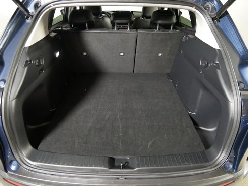 Used 2025 MAZDA CX-50 AWD 2.5 S w/ Premium Package image 18