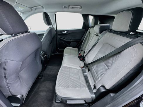 Used 2021 Ford Escape SE w/ SE Sport Appearance Package FWD image 15