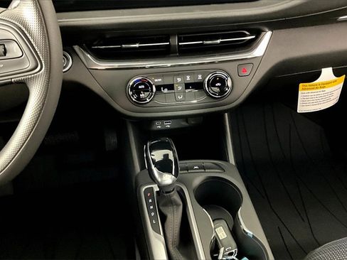 New 2026 Buick Envista Preferred w/ Advanced Safety Package image 7