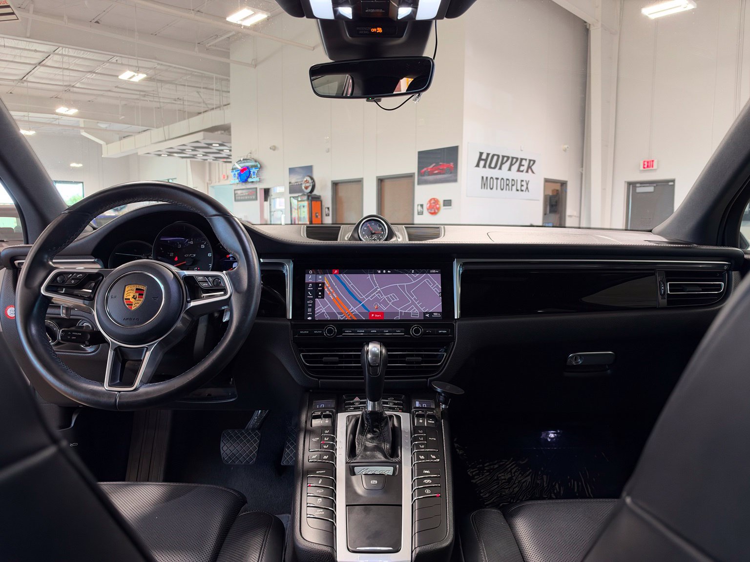 Used 2020 Porsche Macan GTS AWD/4WD image 18