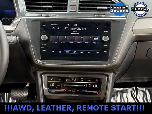Used 2022 Volkswagen Tiguan SE image 17