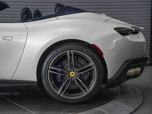 Used 2025 Ferrari Roma Spider image 18