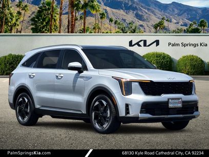 Used 2025 Kia Sorento EX w/ EX Panoramic Sunroof Package