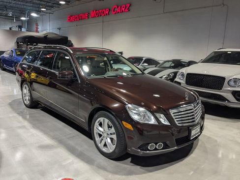 Used 2011 Mercedes-Benz E 350 4MATIC Wagon image 1