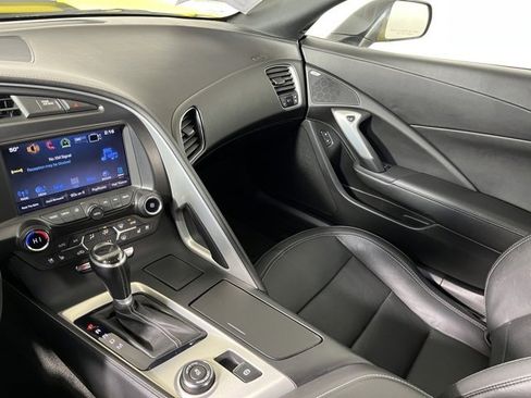 Used 2016 Chevrolet Corvette Z06 w/ Z07 Performance Package image 36