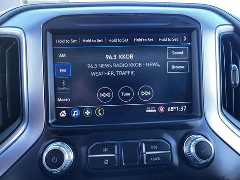 Used 2022 GMC Sierra 2500 SLE w/ Remote Start Package image 13