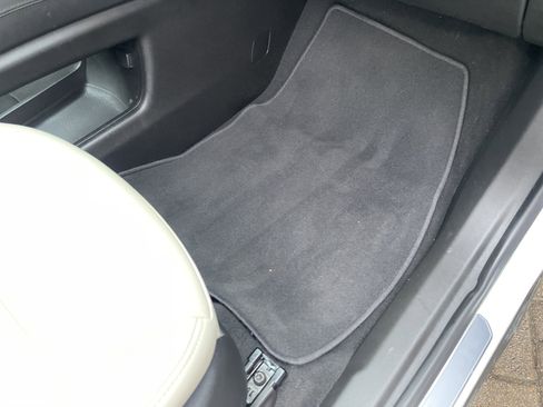 Used 2023 Cadillac XT6 Sport image 42