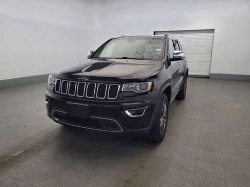 Used 2020 Jeep Grand Cherokee Limited AWD/4WD image 15