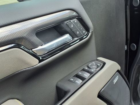 New 2026 Chevrolet Silverado 1500 ZR2 AWD/4WD image 21