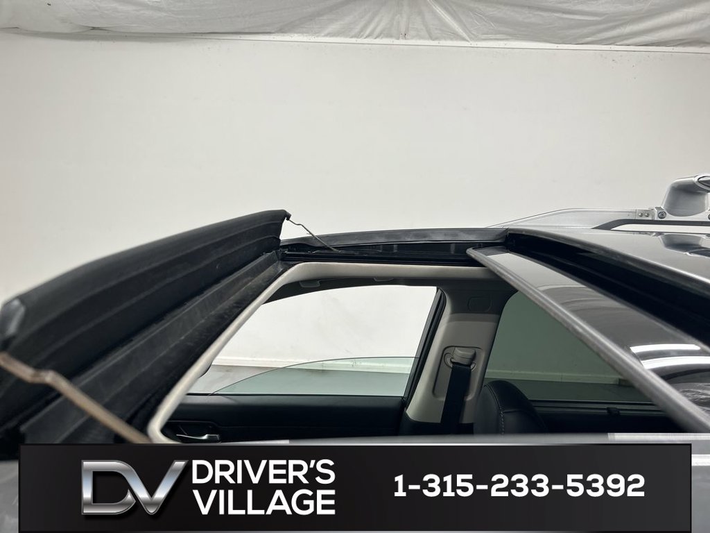 Used 2024 Nissan Pathfinder SL w/ SL Premium Package AWD/4WD image 19