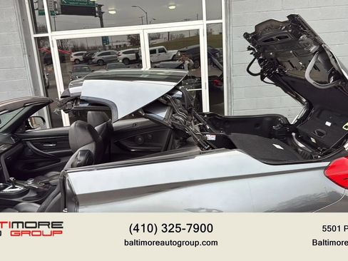 Used 2017 BMW M4 Convertible w/ Competition Package RWD image 18