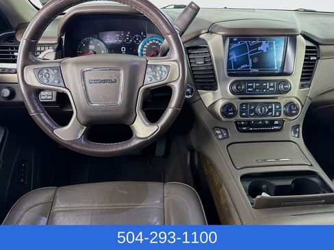 Used 2018 GMC Yukon XL Denali w/ Open Road Package image 24