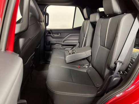New 2026 Toyota 4Runner Limited AWD/4WD image 13