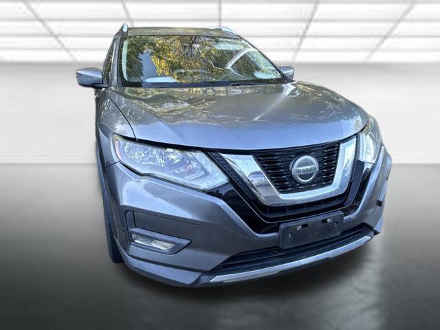 Used 2018 Nissan Rogue SL FWD image 2