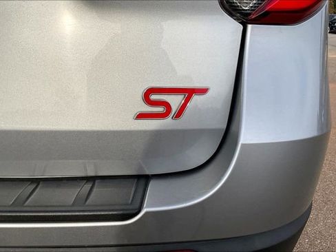 Used 2022 Ford Explorer ST w/ Equipment Group 401A image 23