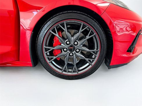 Used 2023 Chevrolet Corvette Stingray Coupe w/ 1LT RWD image 17