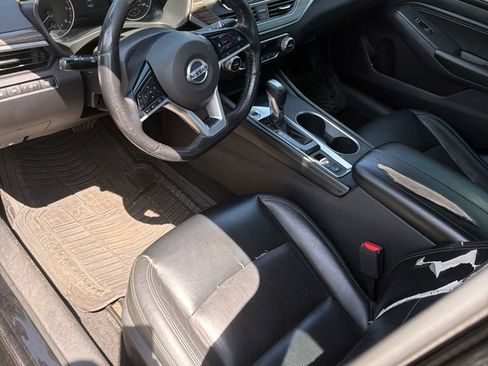 Used 2019 Nissan Altima 2.5 Platinum FWD image 4