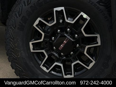New 2026 GMC Sierra 2500 AT4X AWD/4WD image 9