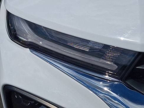 Used 2023 Chevrolet TrailBlazer LT w/ Convenience Package AWD/4WD image 9