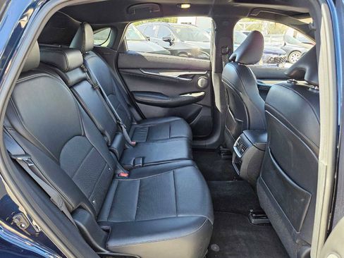 Used 2023 INFINITI QX55 Essential image 18