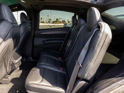 Used 2022 Tesla Model X AWD/4WD image 23