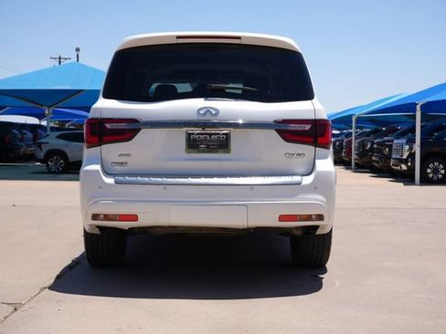 Used 2023 INFINITI QX80 Premium Select w/ Cargo Package AWD/4WD image 4