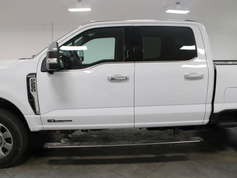 Used 2024 Ford F250 King Ranch w/ Chrome Package image 6