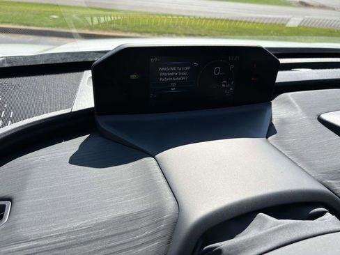 New 2026 Toyota C-HR AWD/4WD image 19