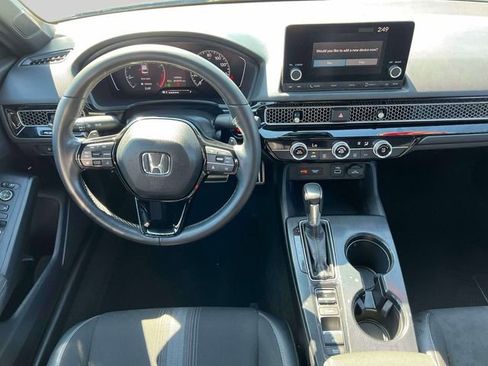 Used 2022 Honda Civic Sport image 14