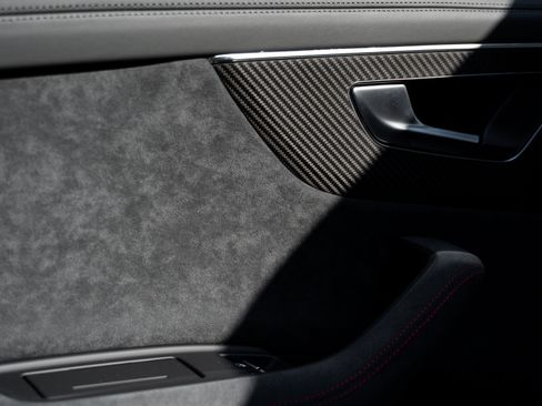 New 2026 Audi RS Q8 performance image 29