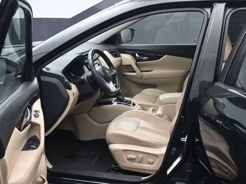 Used 2019 Nissan Rogue SL w/ Premium Package AWD/4WD image 23