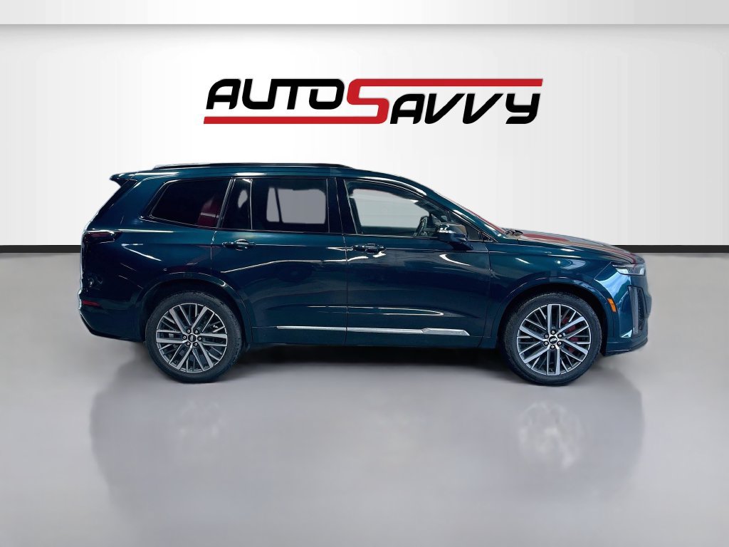 Used 2024 Cadillac XT6 Sport w/ Technology Package AWD/4WD image 8
